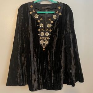 EUC Venezia x Lane Bryant Embroidered V Neck Velvet Tunic Size 2X 18/20